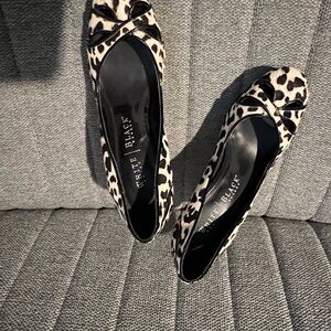 White House Black Market Black and White Flats